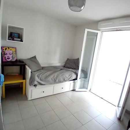 Studio Cosy Avec Terrasse Montpellier Exteriör bild