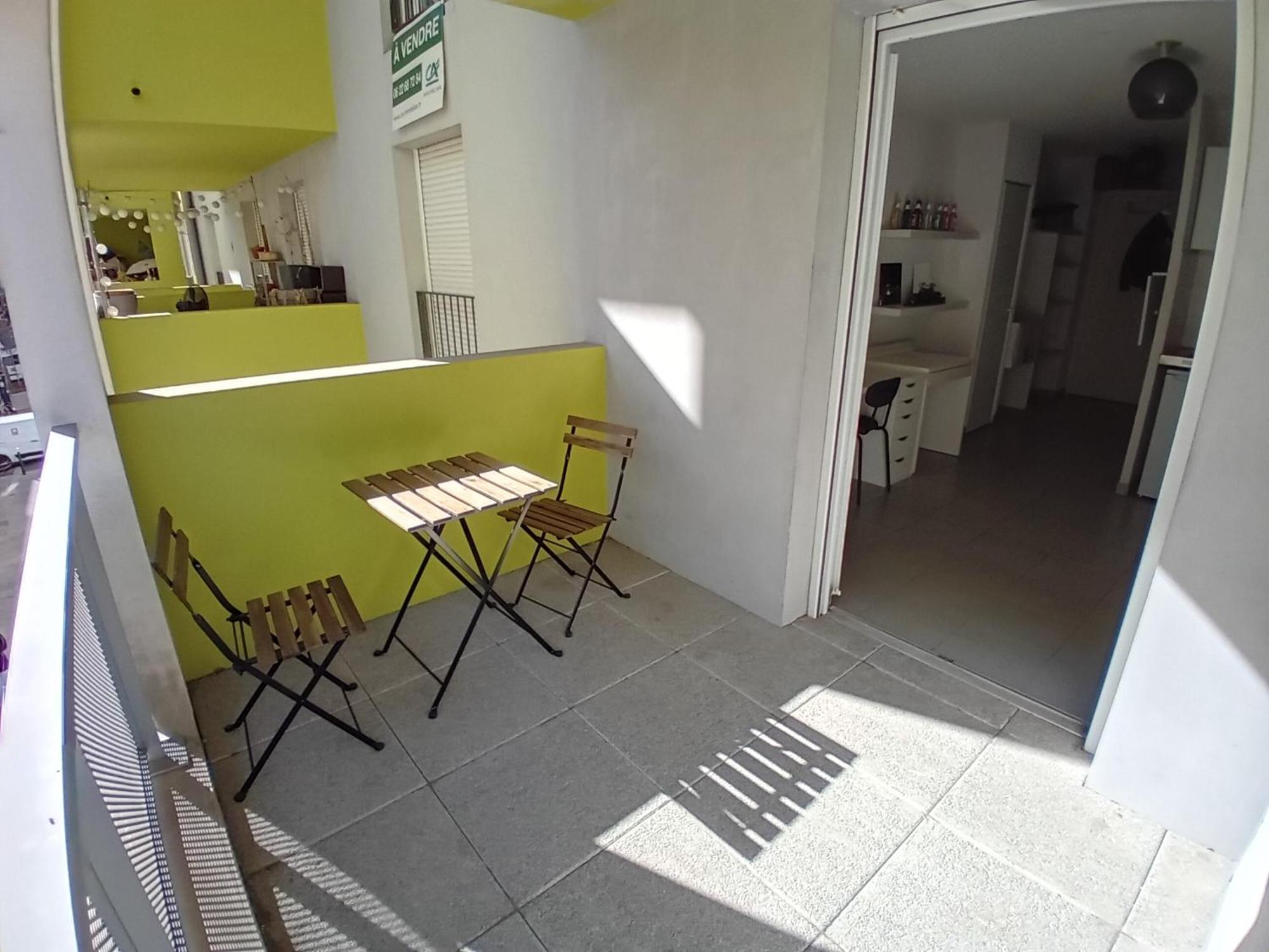 Studio Cosy Avec Terrasse Montpellier Exteriör bild
